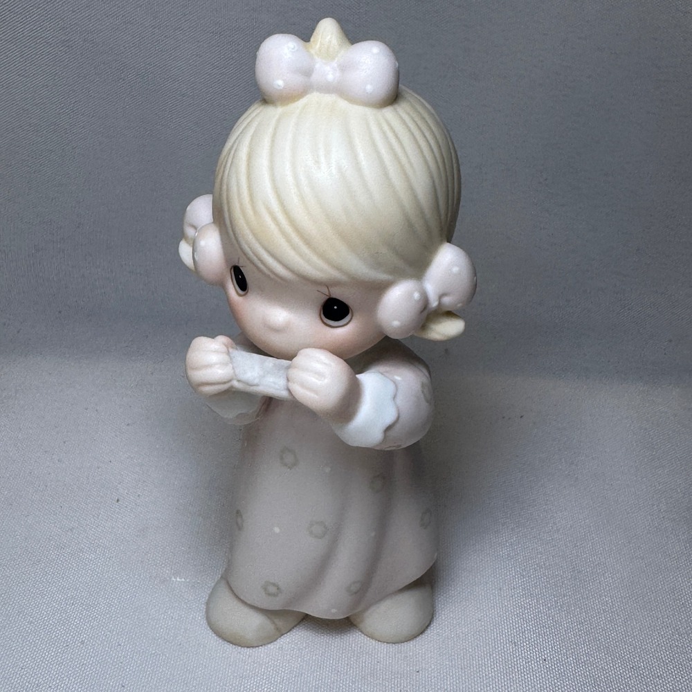 Precious Moments Lord Give Me A Song Figurine 12386 Dove Mark 1984 Girl Music